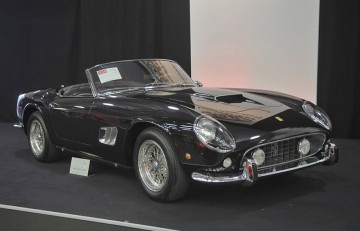 Ferrari de colecţie, vândut cu 14,2 milioane de euro